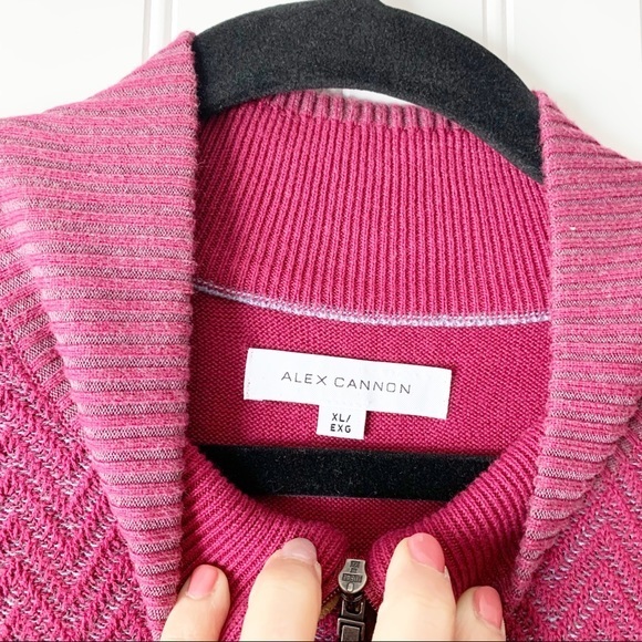 Alex Cannon Men’s XL Burgundy Subtle Chevron 1/4 Zip Sweater - Picture 3 of 5